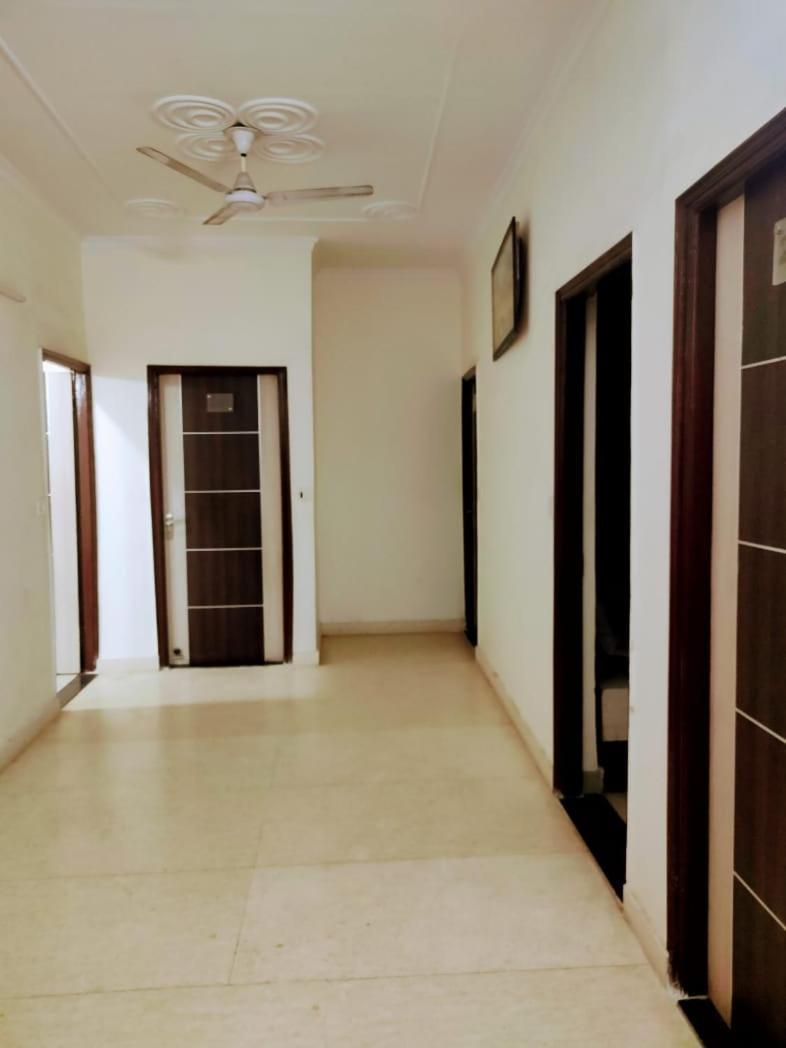 Hotel Diamond Yeni Delhi Dış mekan fotoğraf