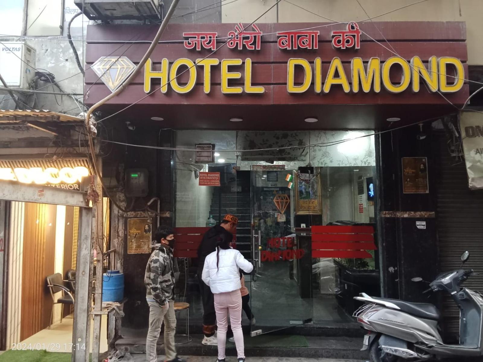 Hotel Diamond Yeni Delhi Dış mekan fotoğraf